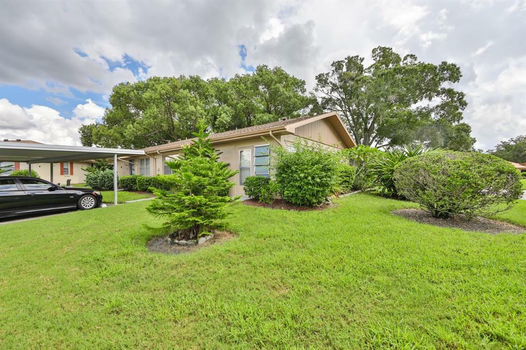 Property Photo:  409 Feltham Trail B  FL 33573 