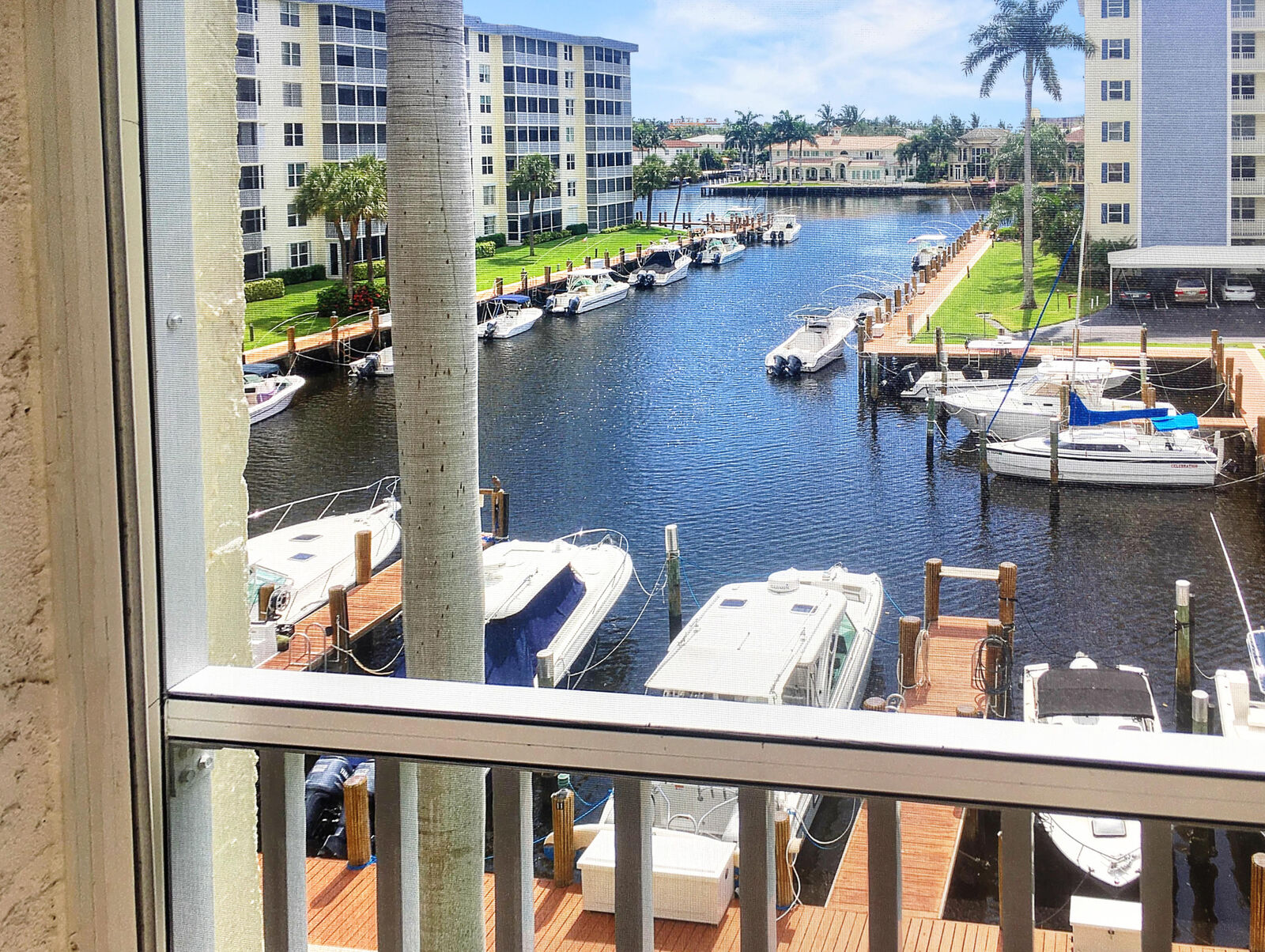 Property Photo:  1 Harbourside Drive 1405  FL 33483 