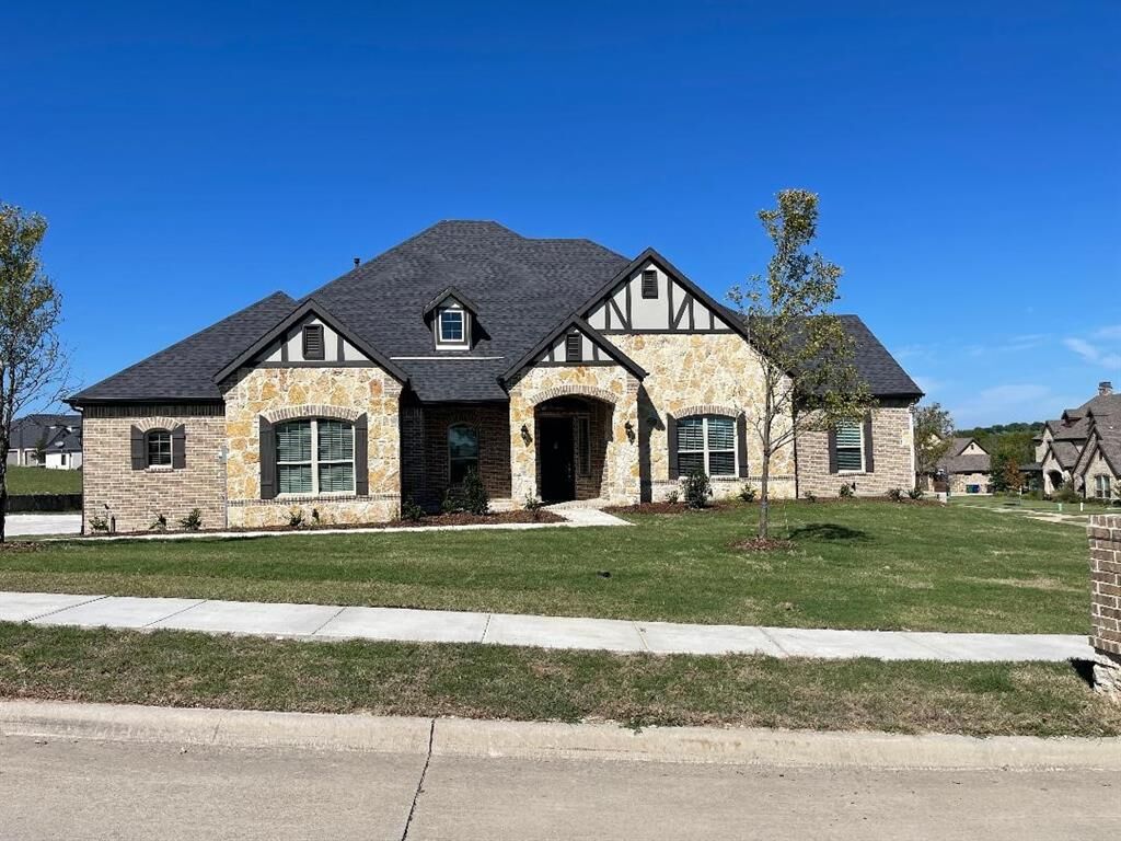 Property Photo: 1 Peregrine Circle TX 75032