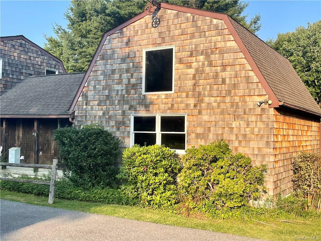 Property Photo:  186 Starr Ridge Road  NY 10509 