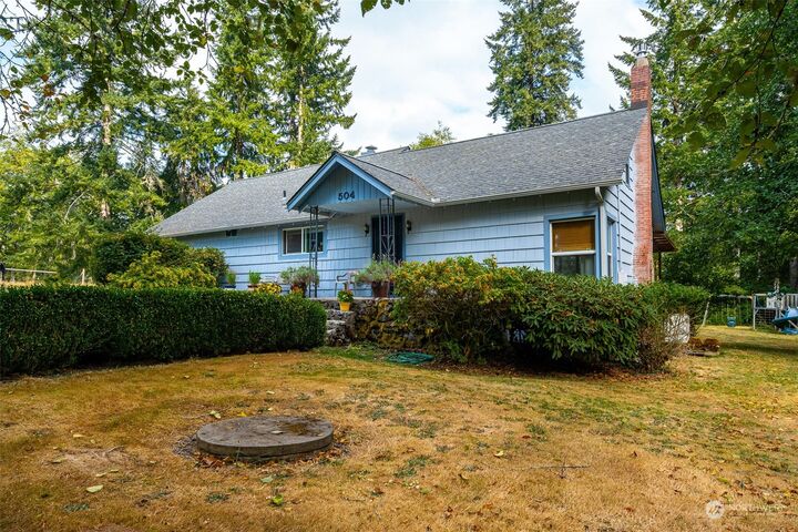 Property Photo: 504 Brockway Road WA 98532