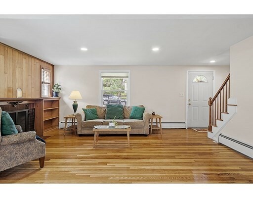 Property Photo:  14 Whitten St  MA 01605 