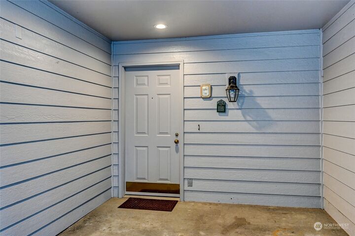 Property Photo:  3941 226th Place SE 108  WA 98029 