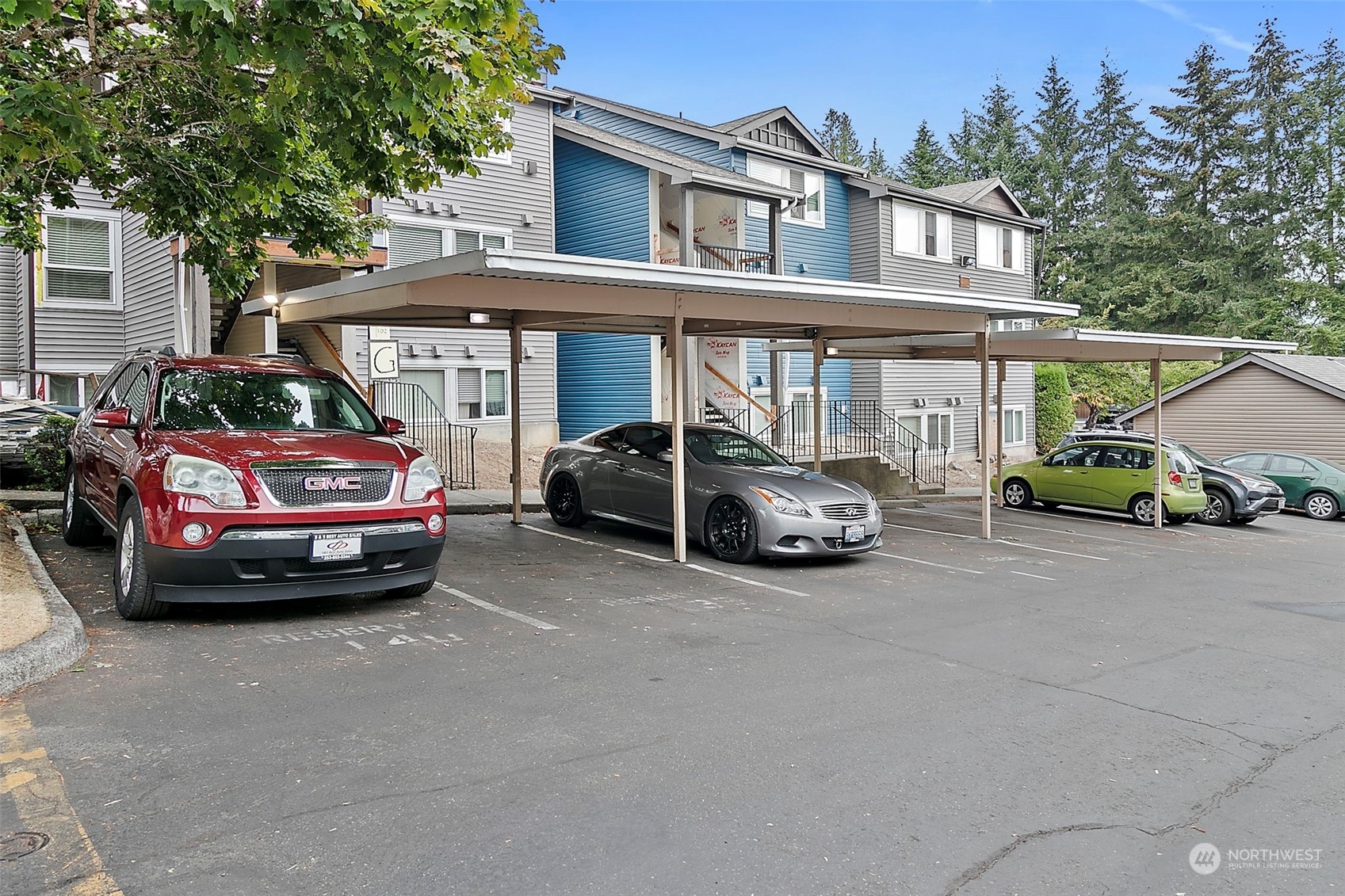 Property Photo:  26331 116th Avenue SE G-302  WA 98030 