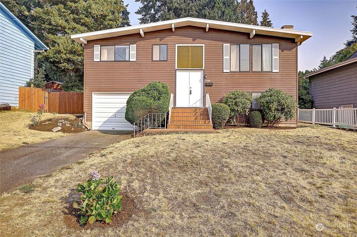Property Photo: 4805 239th Street SW WA 98043