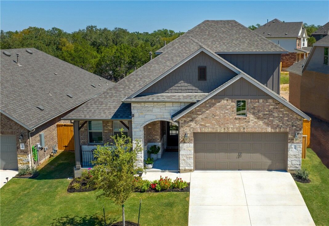 Property Photo: 108 Red Leaf Cove TX 78628