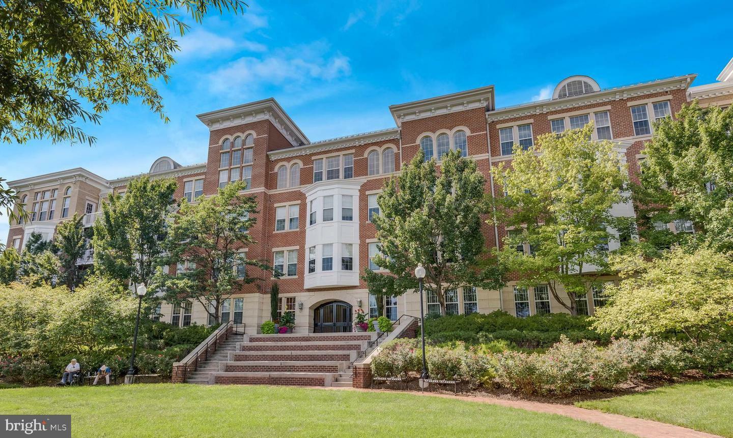 Property Photo: 400 Cameron Station Boulevard 413 VA 22304