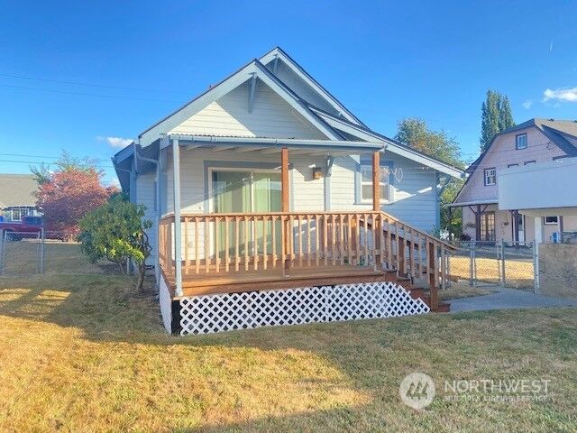 Property Photo: 44 SW 10th Street WA 98532