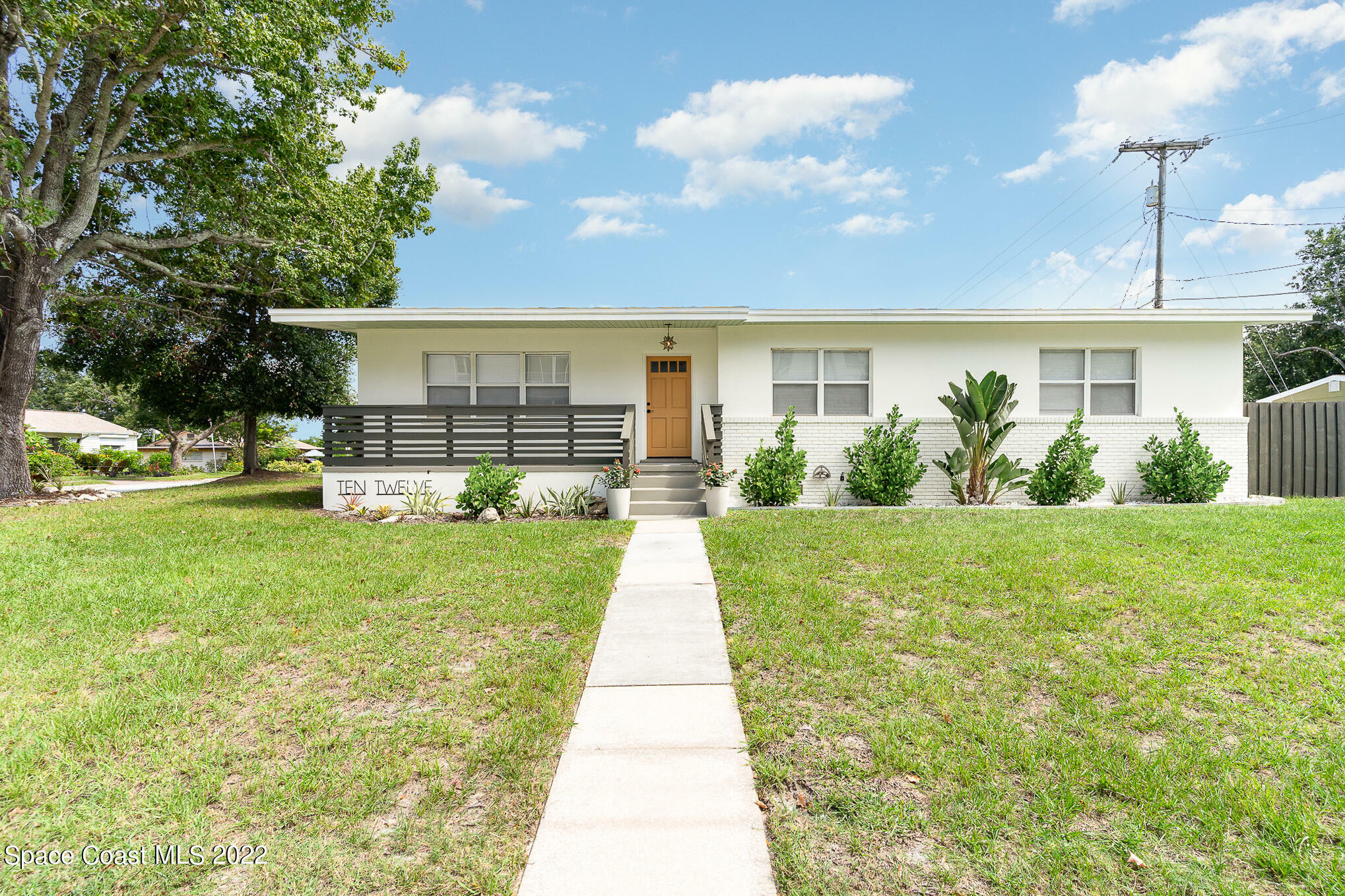 Property Photo:  1012 Seminole Drive  FL 32955 