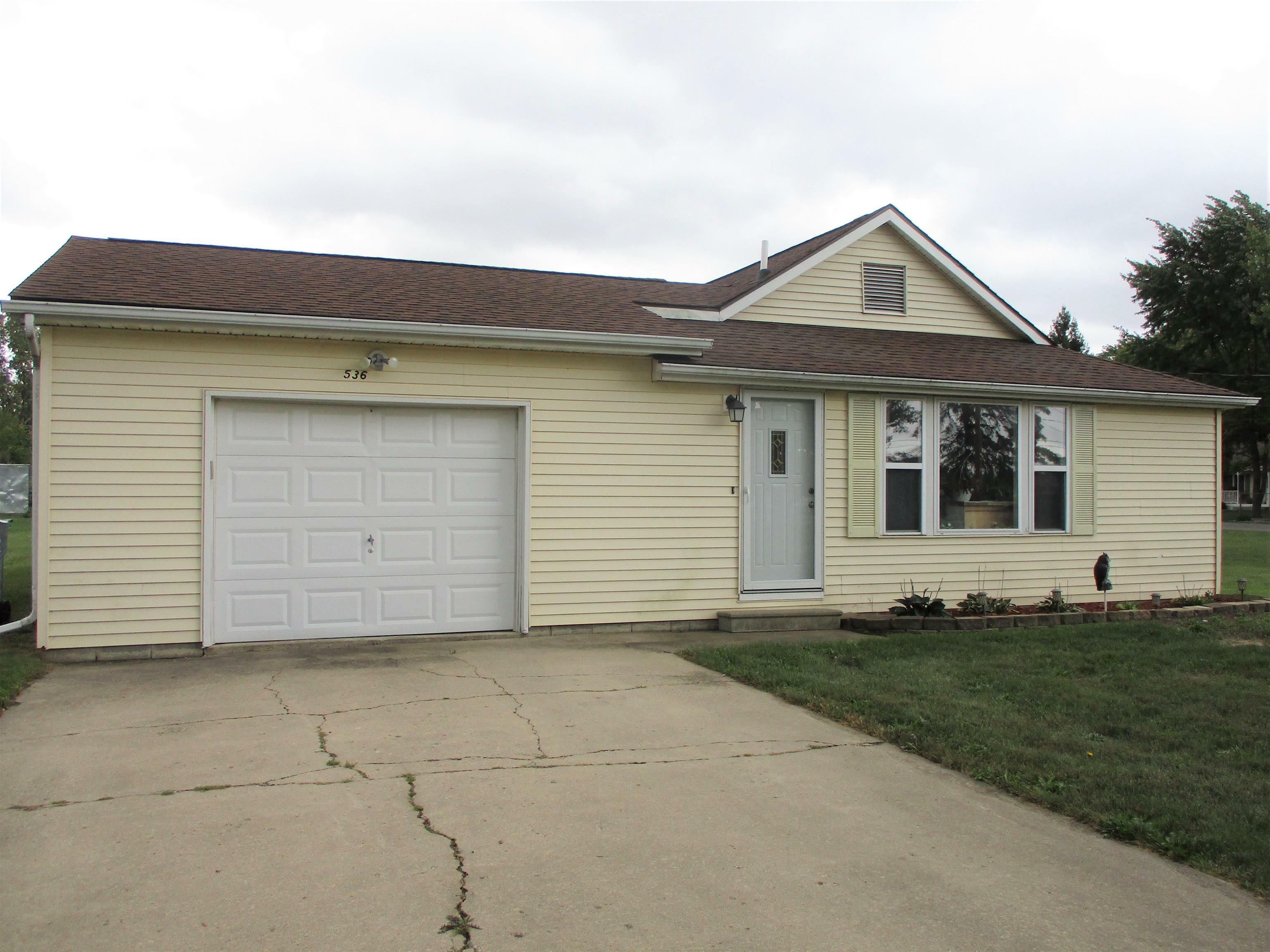 536 E McArthur St  Corunna MI 48817 photo