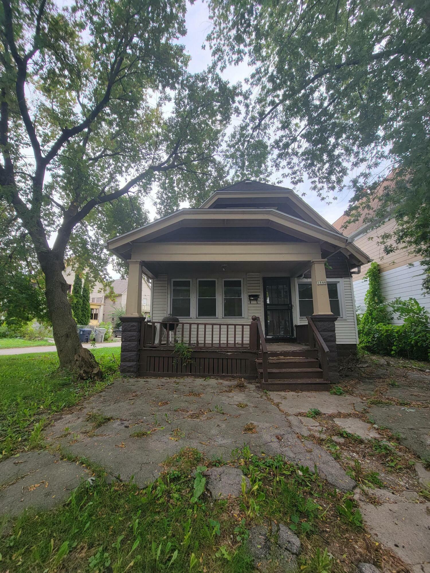 Property Photo:  1846 N 39th St  WI 53208 