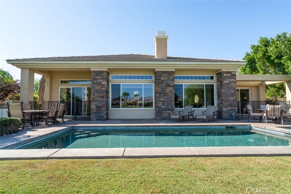 Property Photo:  1 Vista Encantada  CA 92270 