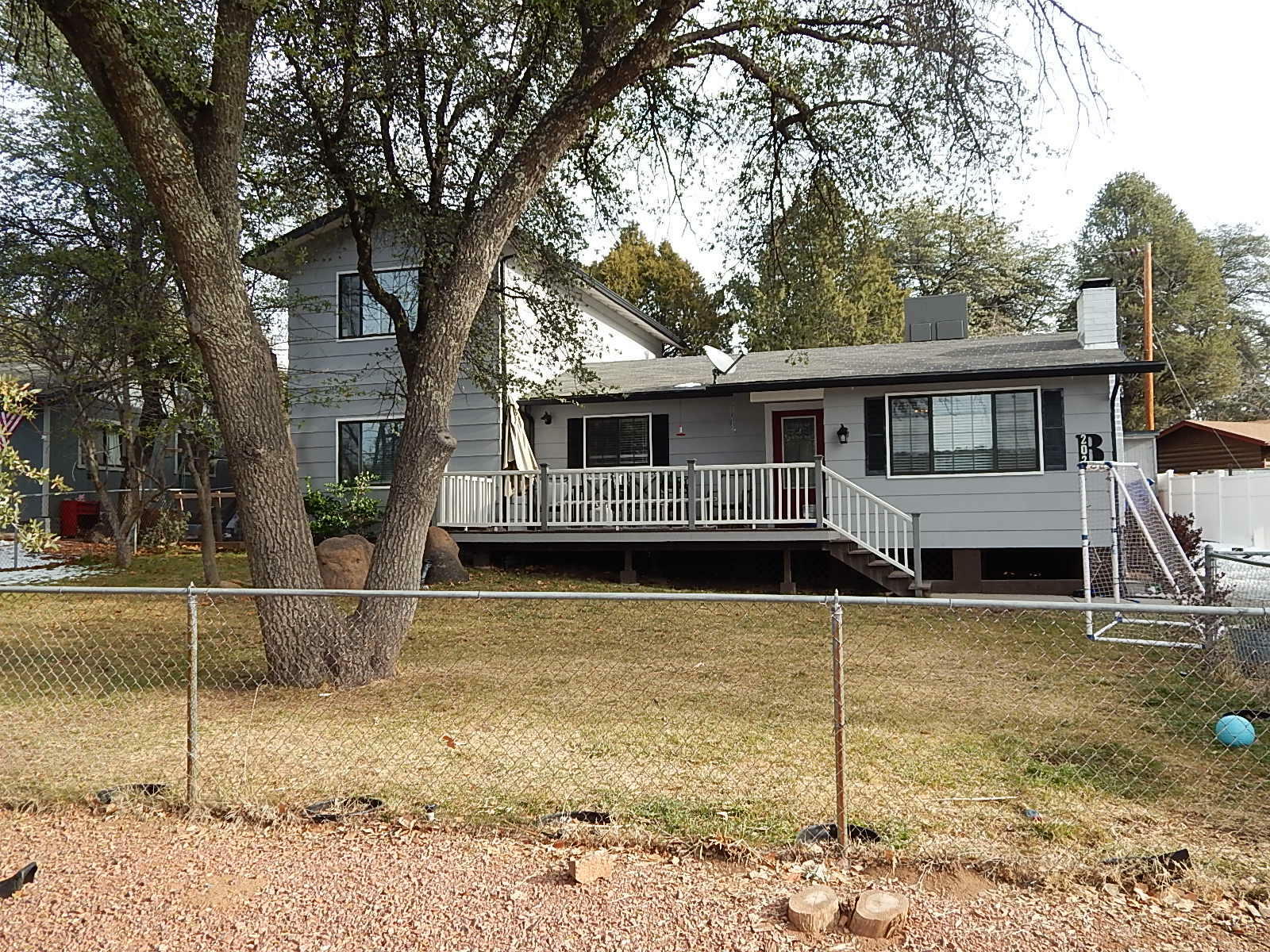 Property Photo:  202 W Roundup Road  AZ 85541 