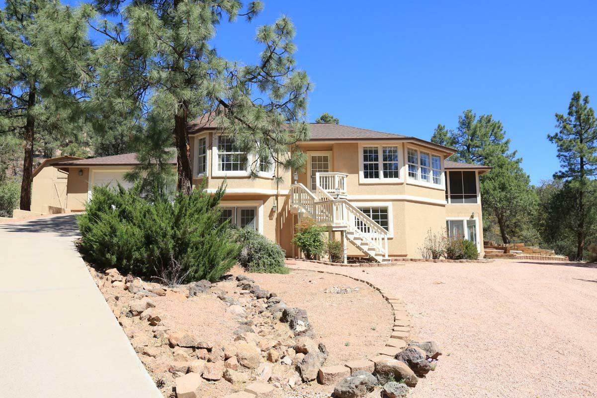 Property Photo:  1430 E Cedar Lane  AZ 85541 