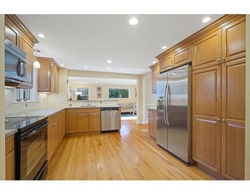 Property Photo: 6 Corinne Rd MA 02155