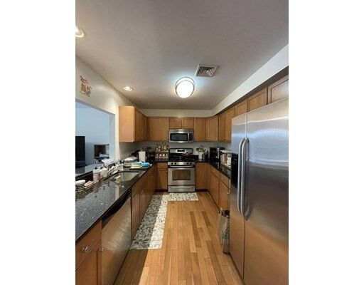 Property Photo: 391 Pleasant St 308 MA 02176