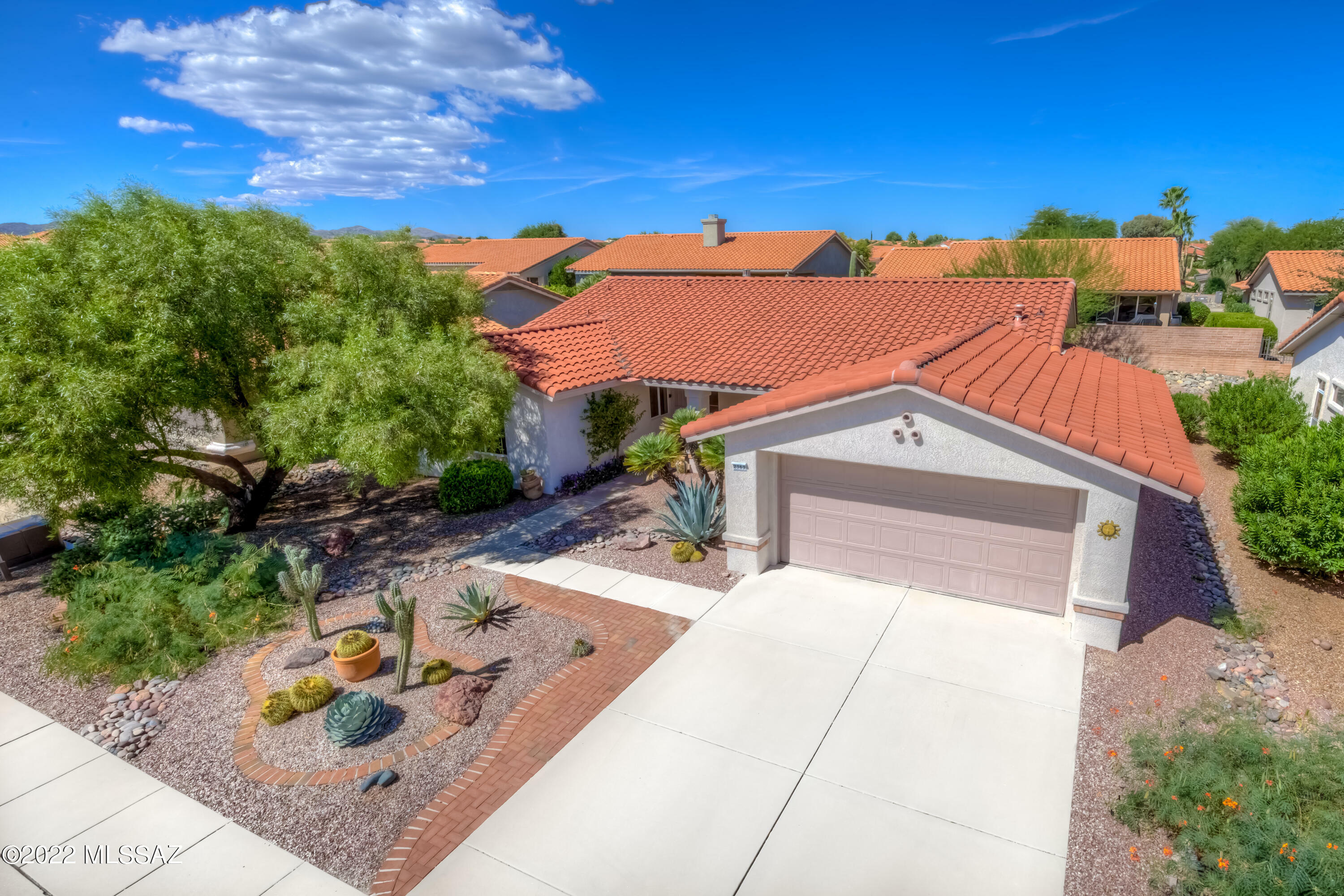 Property Photo:  2363 E Nasturtium Street  AZ 85755 