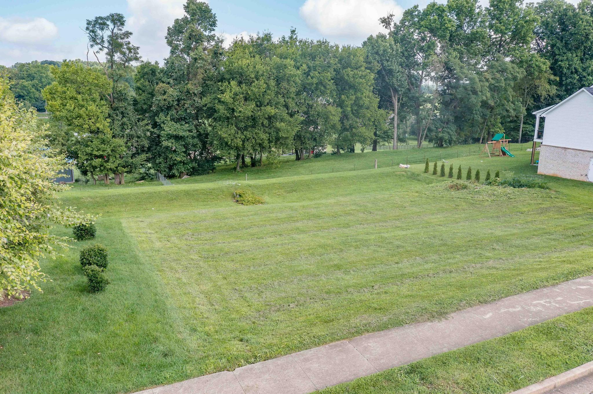 Property Photo:  1076 Willow Springs Drive  TN 37604 