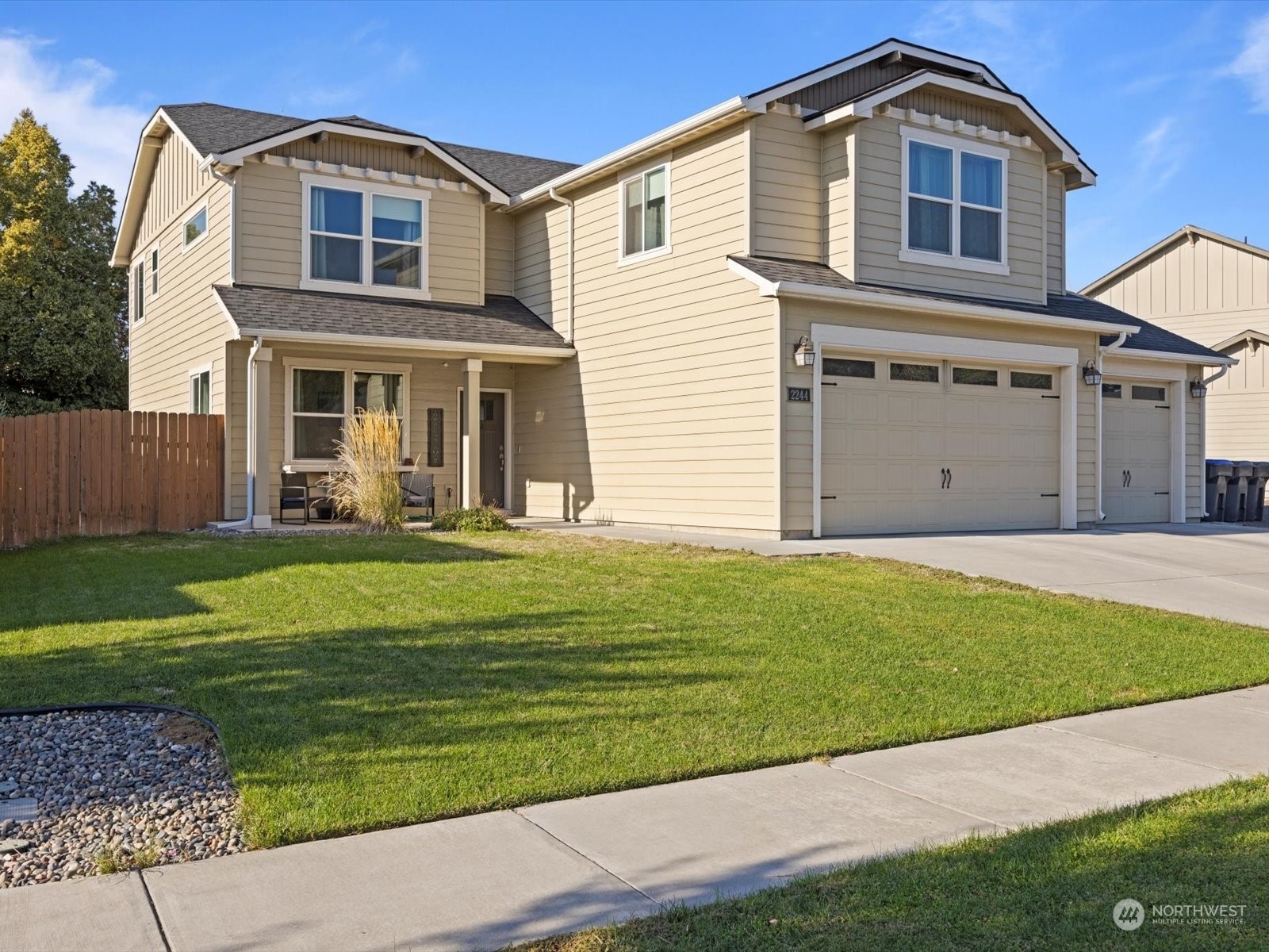 Property Photo: 2244 Leonard Drive WA 99362