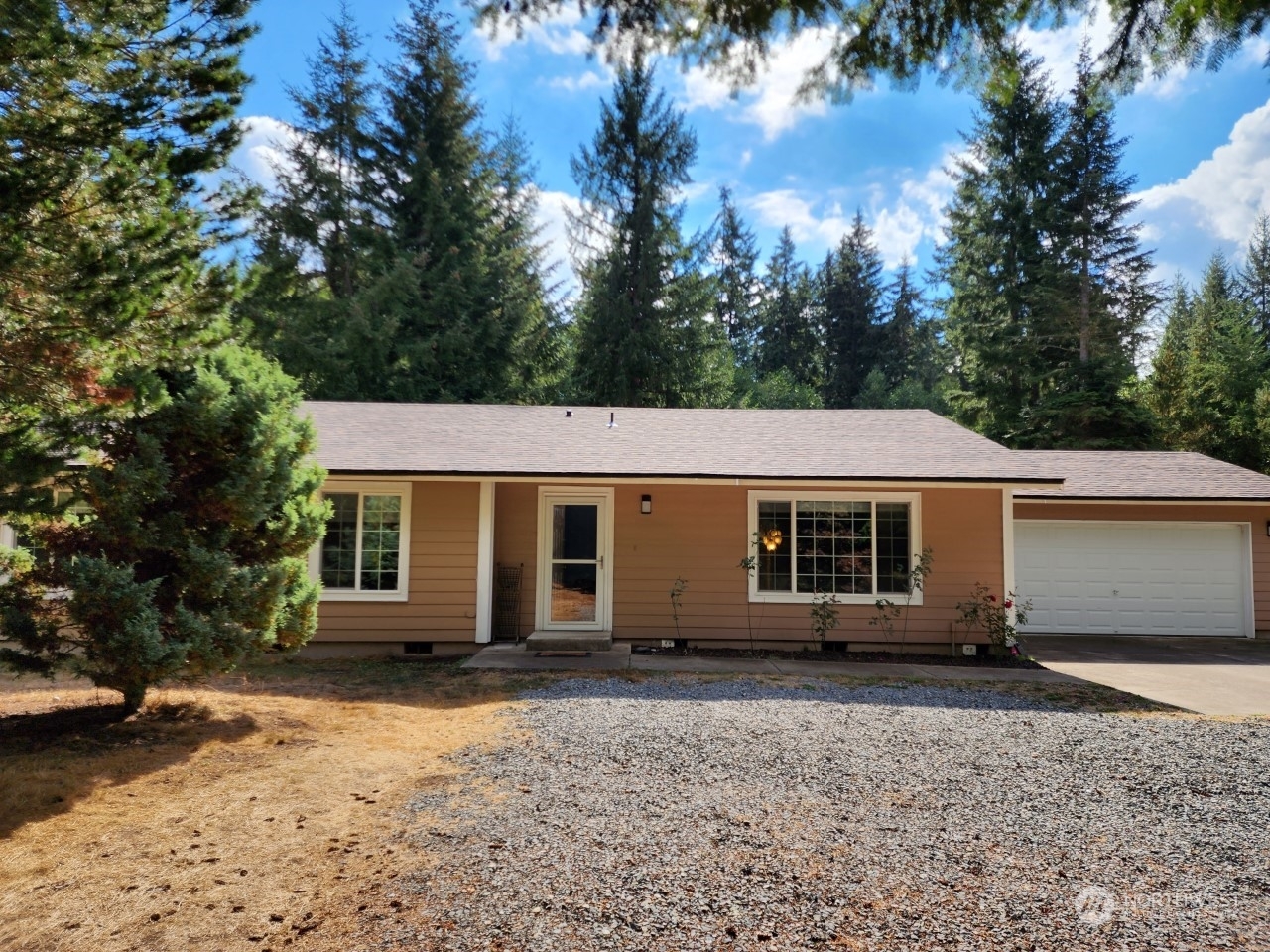 Property Photo:  16839 153rd Avenue SE  WA 98597 