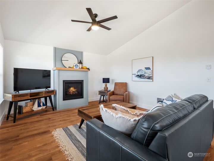 Property Photo:  1255 Channel Avenue SW  WA 98569 