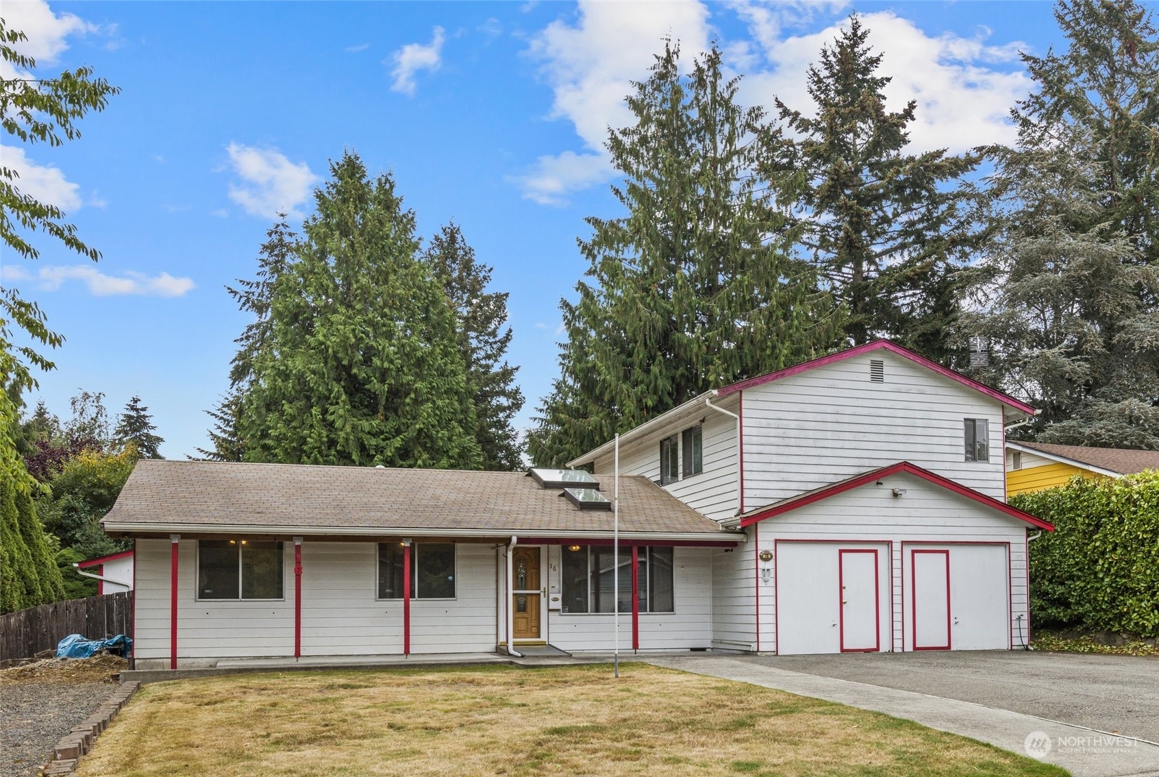 Property Photo:  16 222nd Street SW  WA 98021 