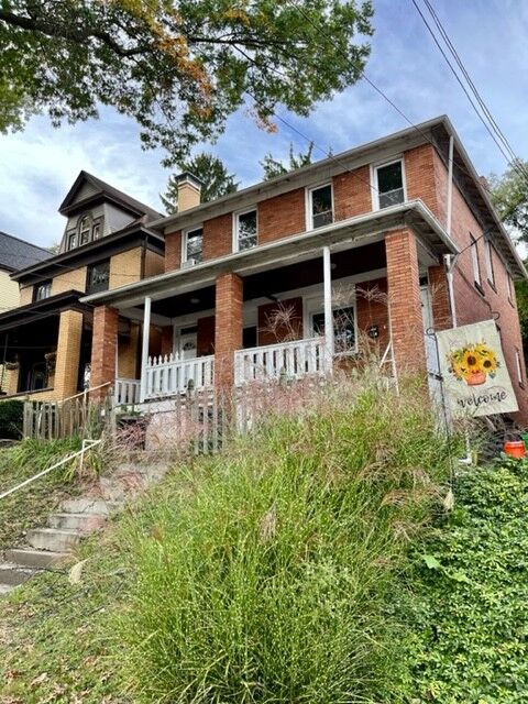 Property Photo: 2450 Starkamp PA 15226