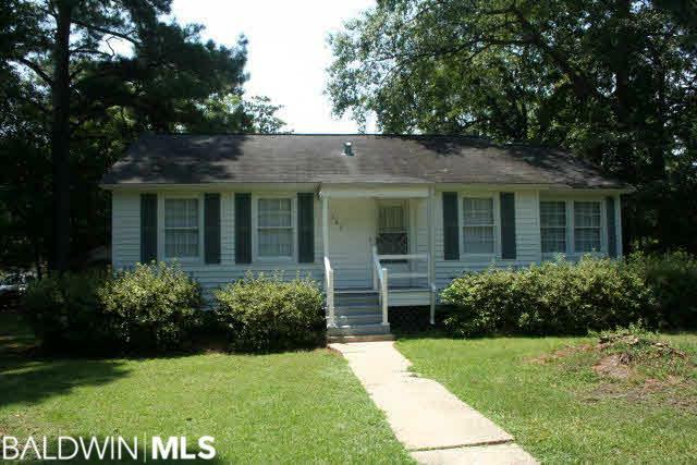 Property Photo:  302 3rd Street  AL 36611 