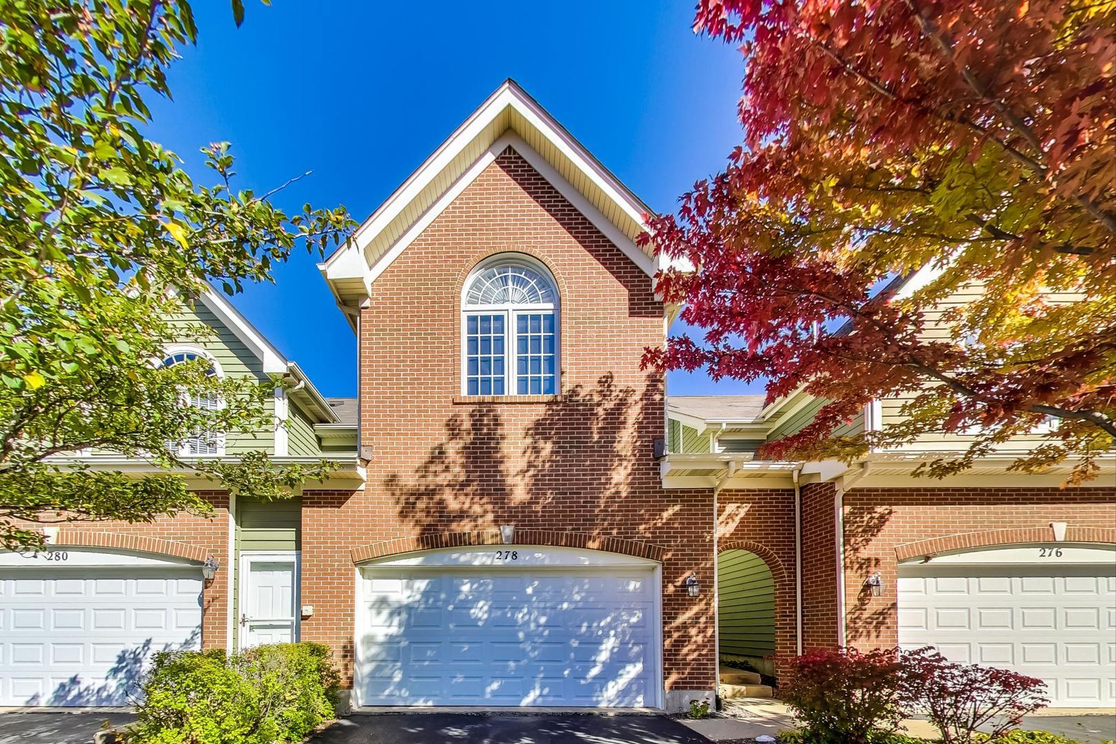 Property Photo:  278 W Fairview Circle  IL 60067 