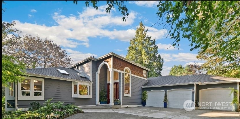 Property Photo:  1116 Alexander Avenue  WA 98033 