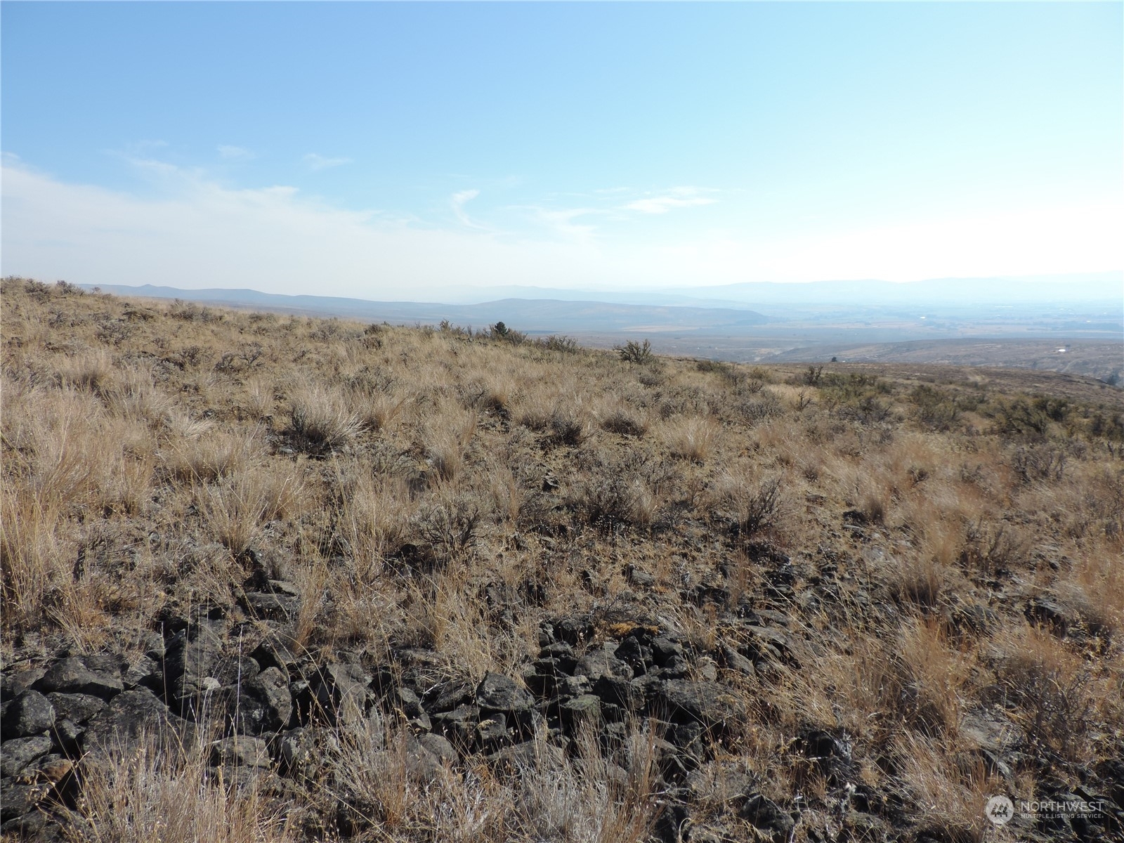 Property Photo: 6 Xxx Colockum Road WA 98926