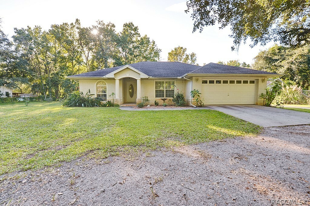 Property Photo:  8110 S Kimberly Circle  FL 34436 