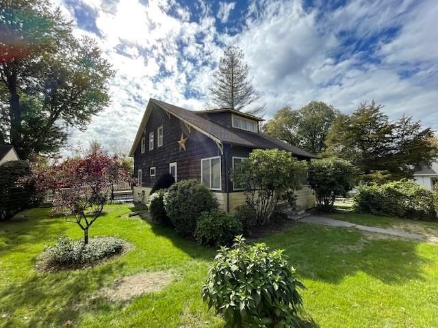 Property Photo:  500 Great Rd  RI 02896 