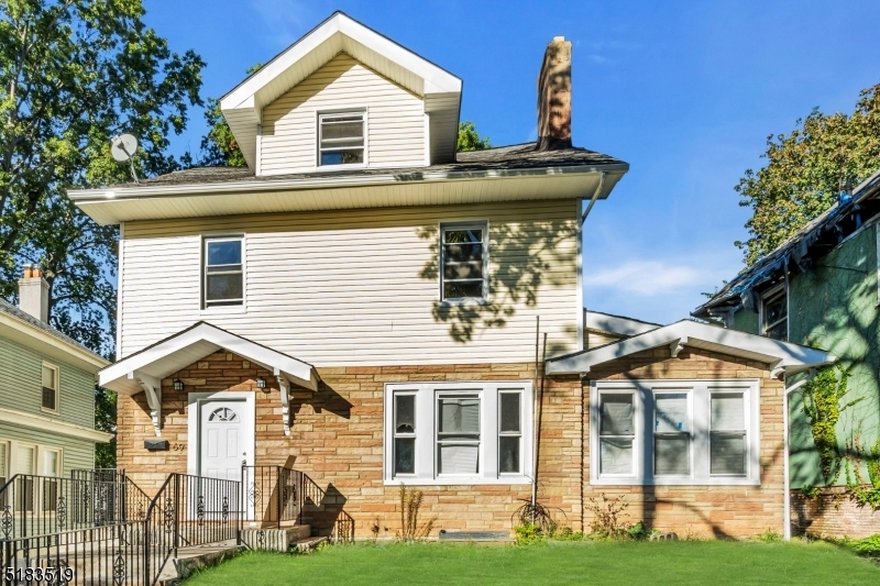 Property Photo:  69 Lehigh Ave  NJ 07112 