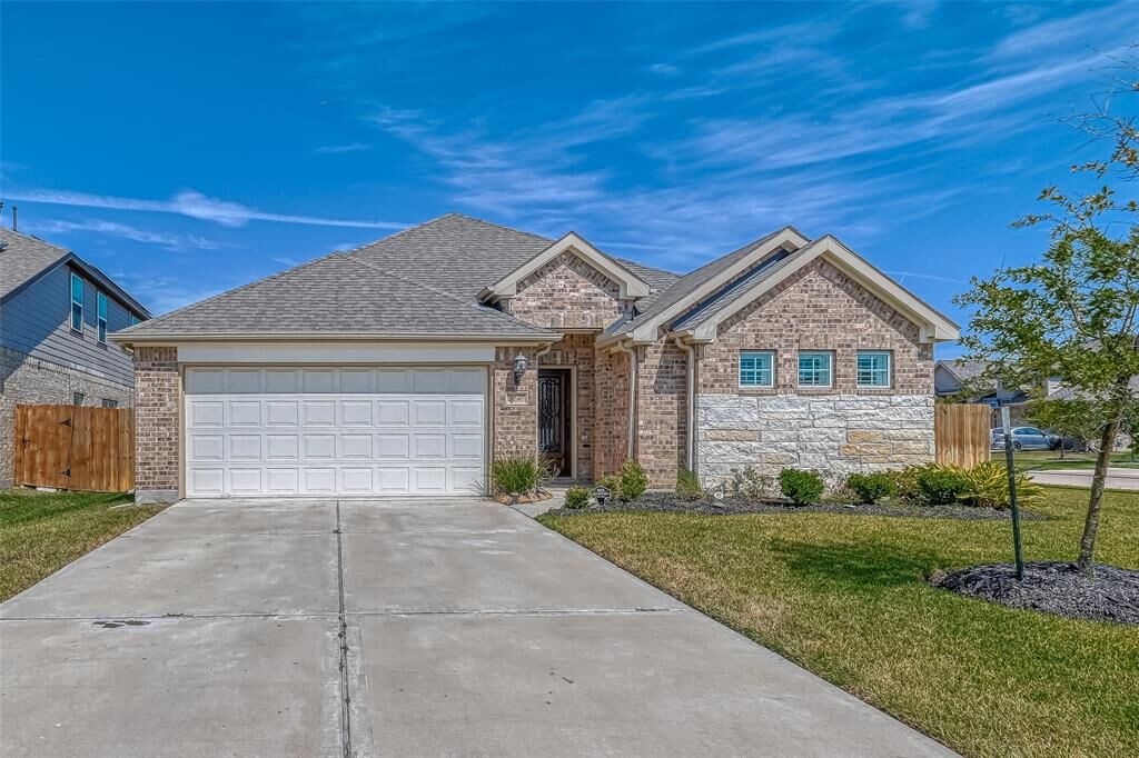Property Photo:  31646 Casa Linda Drive  TX 77447 