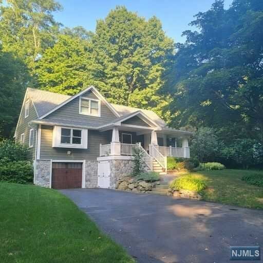 Property Photo:  61 Malcolm Road  NJ 07430 