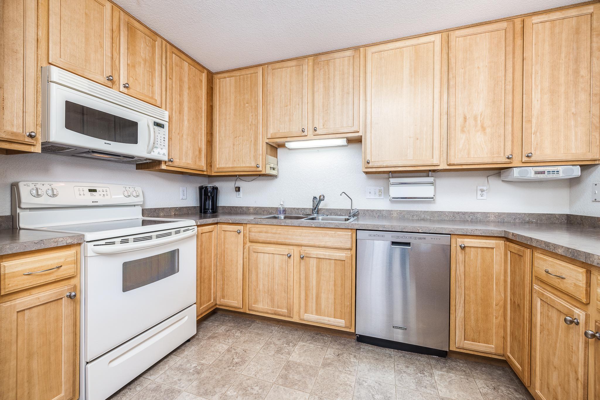 Property Photo: 16520 Tranquility Court SE 207 MN 55372