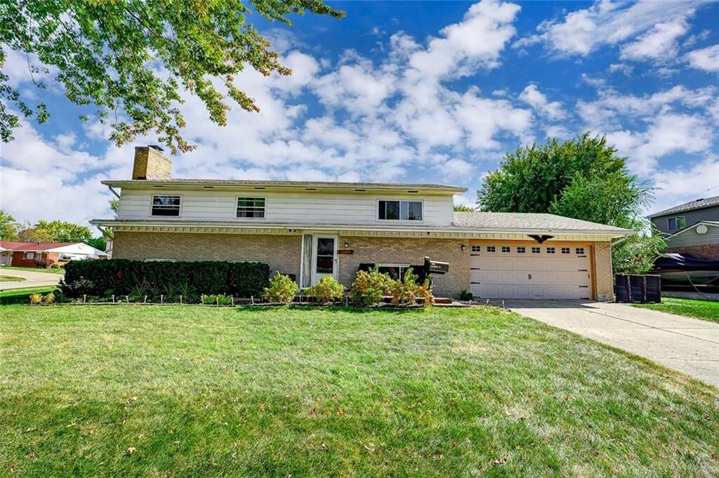 Property Photo: 700 Crestmont Drive OH 45431