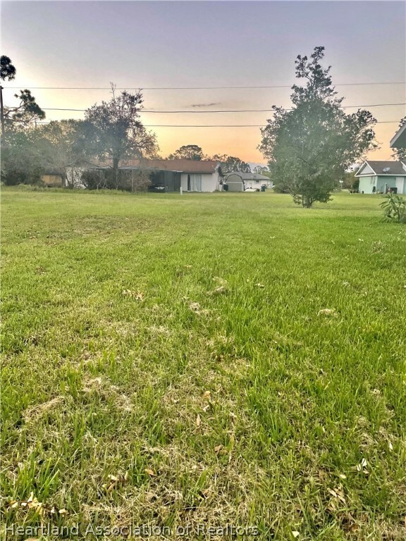 Property Photo:  224 Rhapsody Avenue  FL 33852 