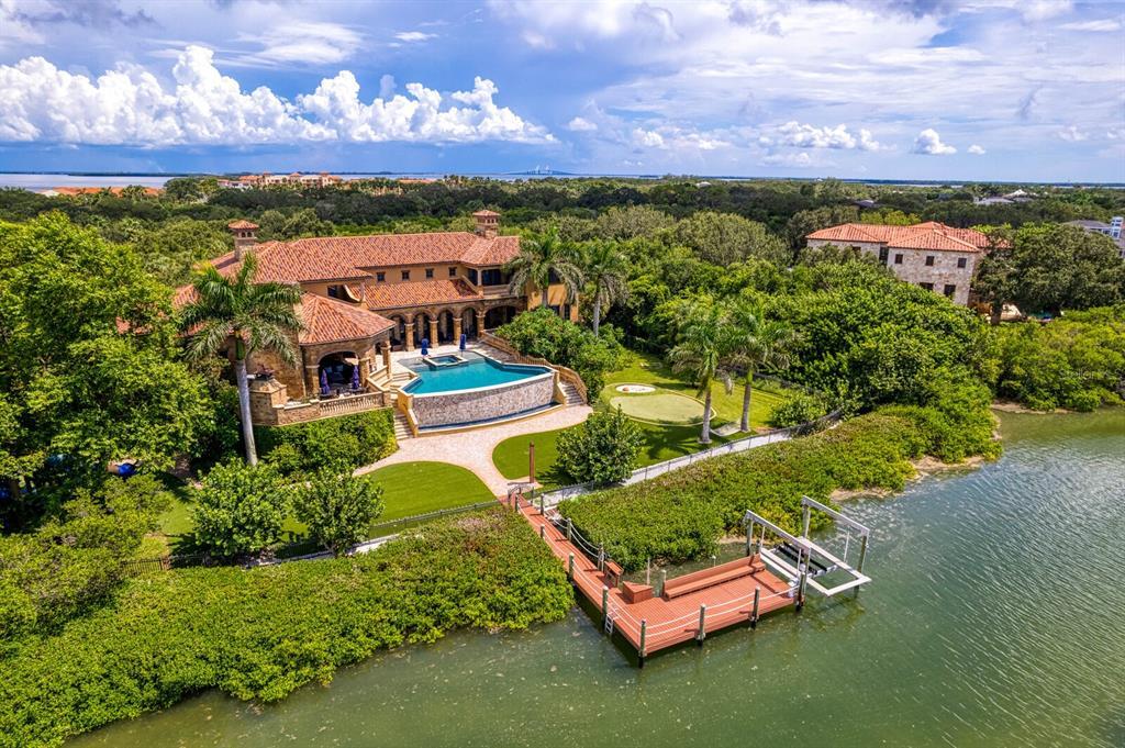 Property Photo:  1523 Oceanview Drive  FL 33715 