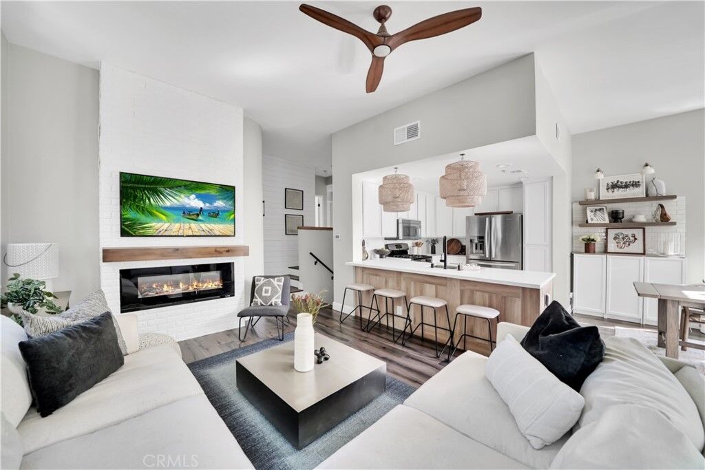 Property Photo: 18061 Joyful Lane 105 CA 92648