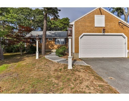 Property Photo:  76 Bay Rd  MA 02645 