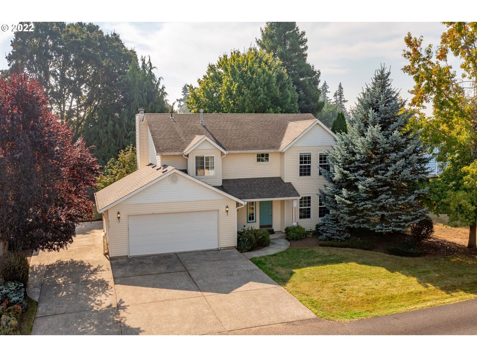 Property Photo: 611 NE 147th Cir WA 98685