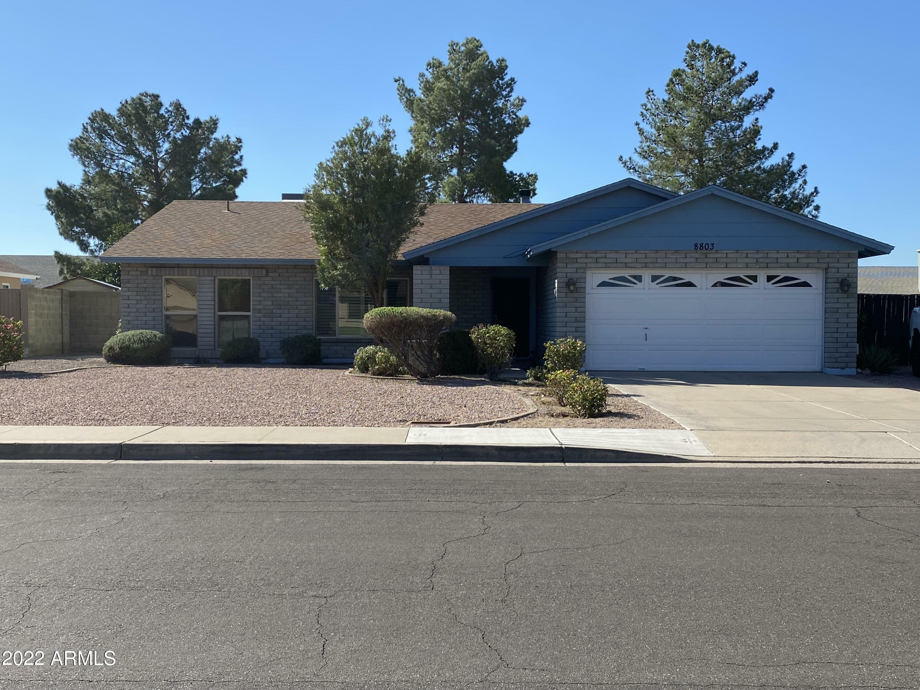 Property Photo:  8803 W Alice Avenue  AZ 85345 