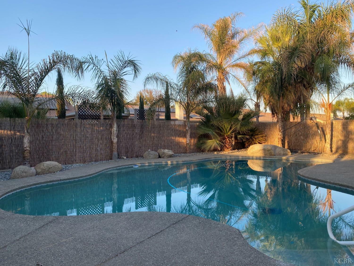 Property Photo:  1064 W Northstar Drive  CA 93230 