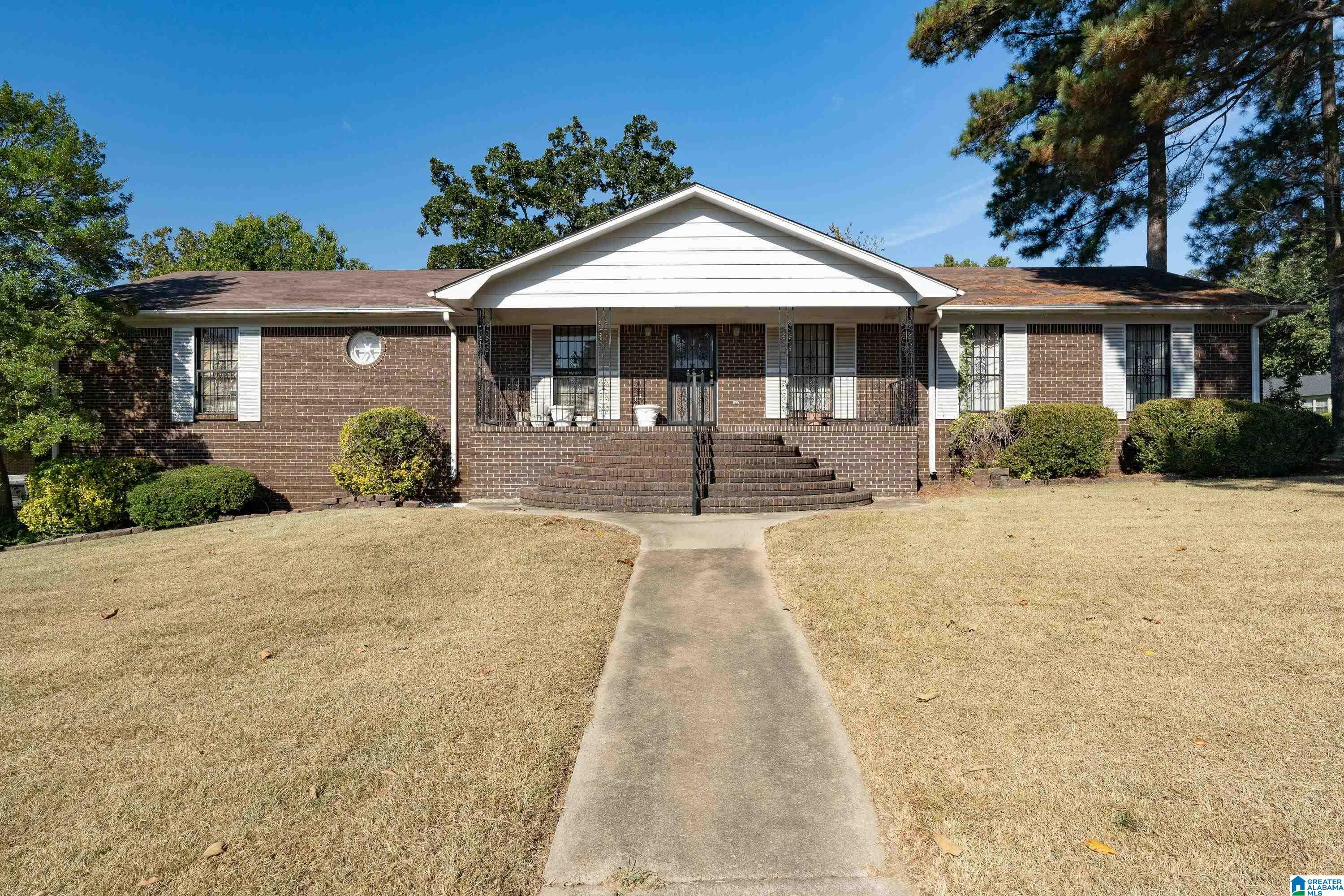 Property Photo:  924 Dana Drive  AL 35064 