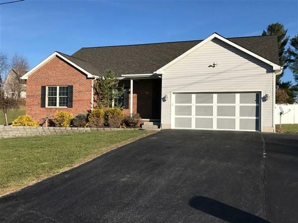 Property Photo: 304 E Bailey Rd WV 24901