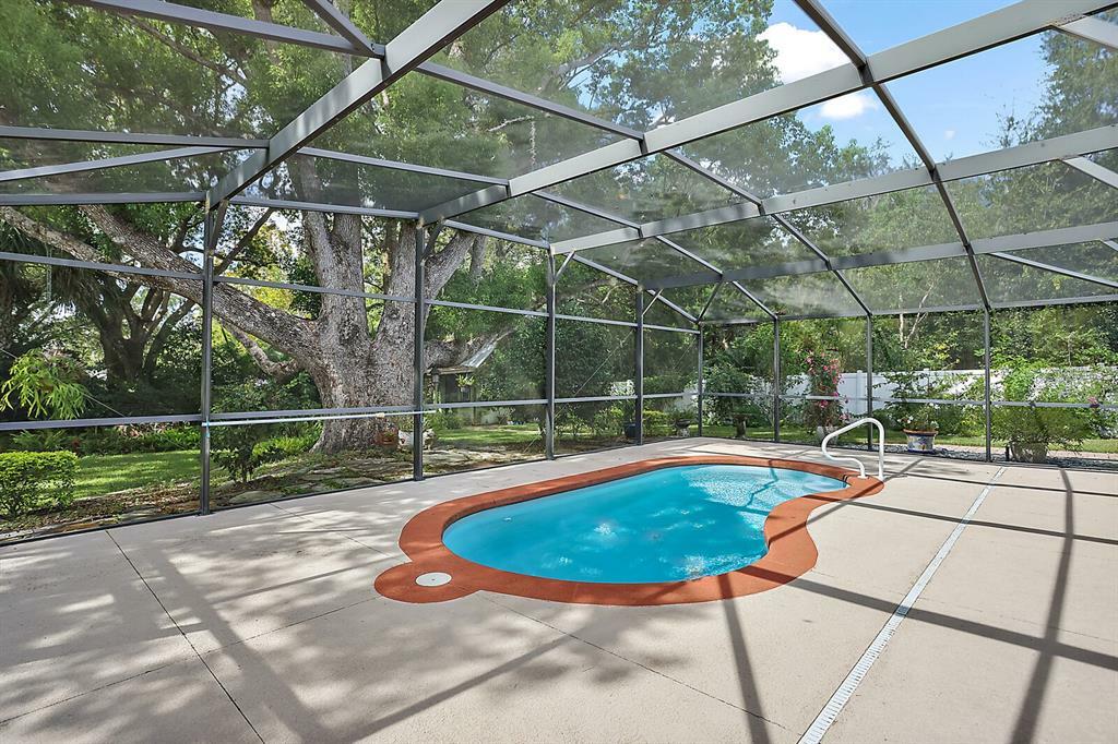 Property Photo:  1625 Crestview Drive  FL 32757 