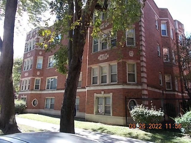 Property Photo: 8154 S Drexel Avenue G IL 60619