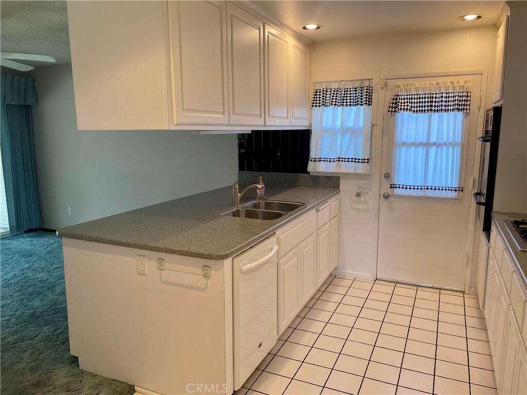 Property Photo:  4496 Toyon Road  CA 92504 